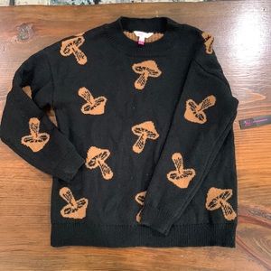 Mushroom sweater / medium